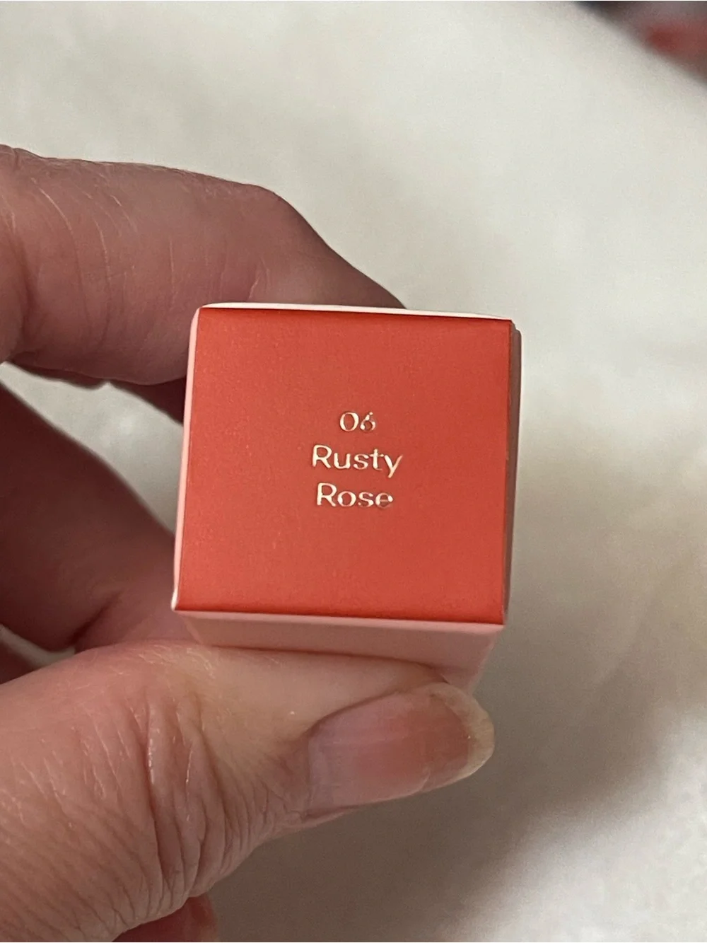 4 Peach C Easy Matte Lipsticks